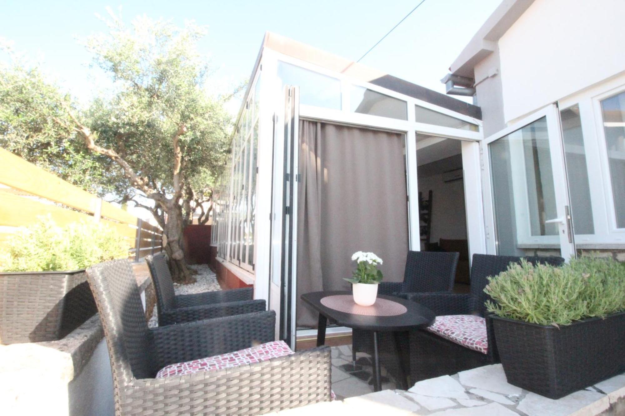 Apartment Da Vita โรวีน ภายนอก รูปภาพ